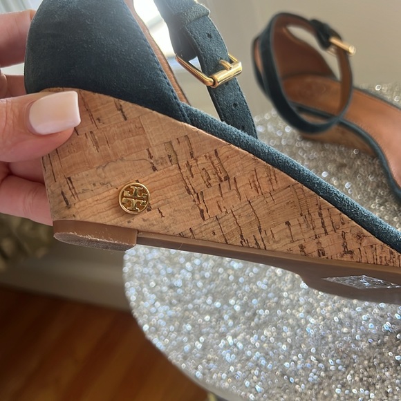 Tory Burch Savannah Wedge Sandals size 9.5 - Picture 7 of 8